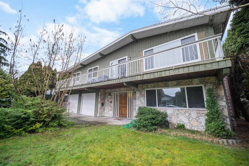3580 Bargen Dr, Richmond, BC, V6X2R5 | Card Image