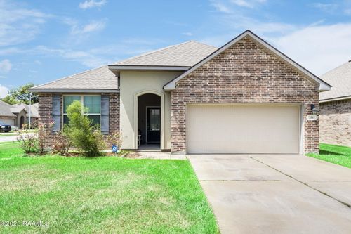 116 Border Ct, Youngsville, LA, 70592-6760 | Card Image