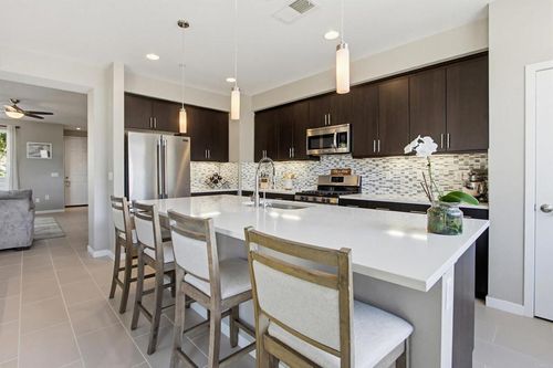 782 Trunorth Cir, Escondido, CA, 92026-2249 | Card Image