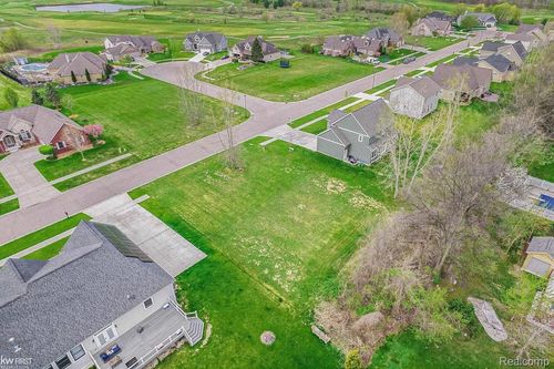 9005 Championship Dr, Davison, MI, 48423-8657 | Card Image