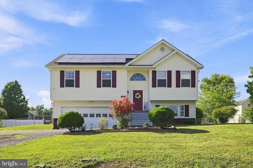 261 Baer Oak Dr, MAURERTOWN, VA, 22644-2564 | Card Image