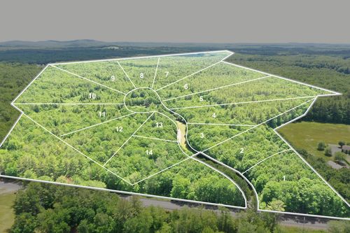 331 Somersworth Road, North Berwick, ME, 03906 | Card Image