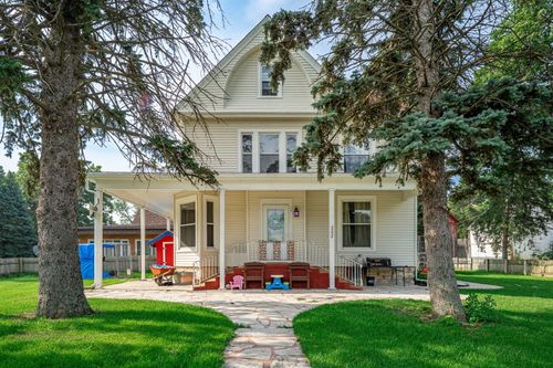 202 W Division St, Holcomb, IL, 61043-5502 | Card Image