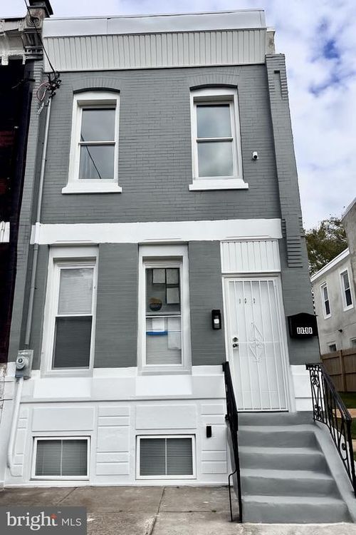 1831 N 24th St, PHILADELPHIA, PA, 19121-2008 | Card Image