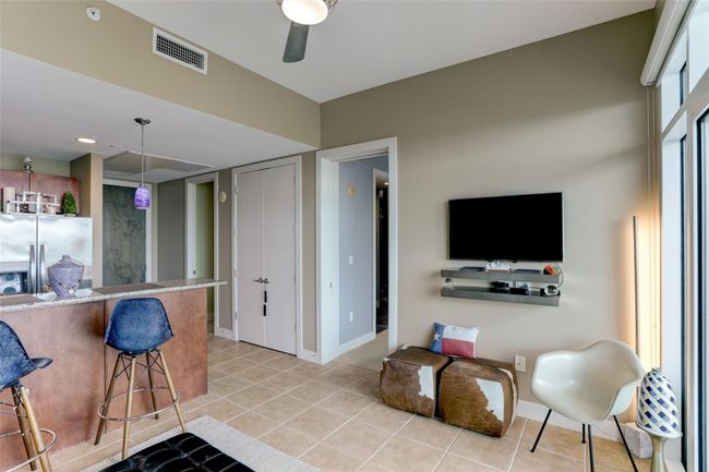 UNIT-802 - 500 Seawall Blvd, Condo with 2 bedrooms, 2 bathrooms and 1 parking in Galveston TX | Image 6