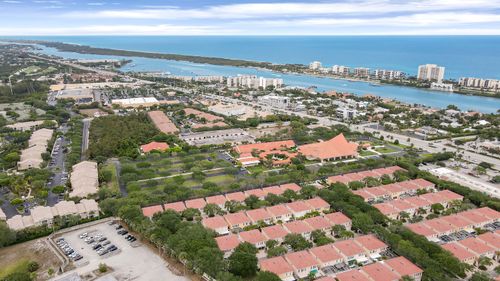 23 Live Oak Cir, Tequesta, FL, 33469-2724 | Card Image