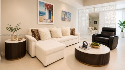 915-5300 87th Ave, Doral, FL, 33178-2102 | Card Image