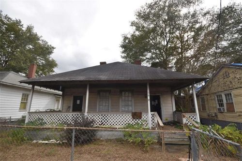 68 Poplar St, Porterdale, GA, 30014-3360 | Card Image