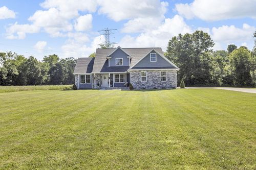 9430 Island Lake Rd, Dexter, MI, 48130-9448 | Card Image