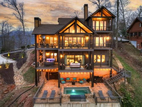 472 Overlook Dr, Blue Ridge, GA, 30513 | Card Image