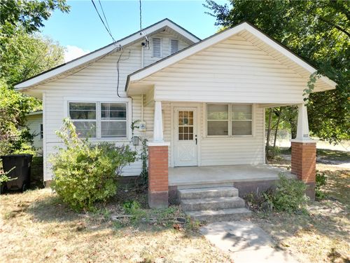 813 Mill St, Springdale, AR, 72764-1310 | Card Image