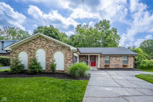 140 Appletree Row, Greenwood, IN, 46142-3703 | Card Image