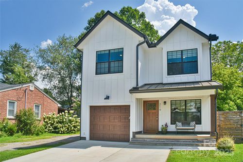 219 Fayetteville St, Asheville, NC, 28806-3610 | Card Image