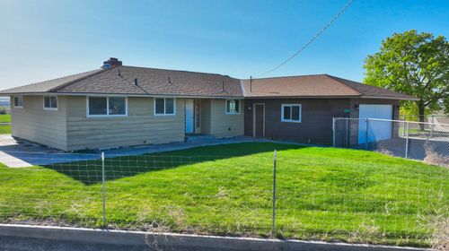 699 Alberta Ave, Nyssa, OR, 97913-5001 | Card Image