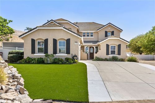 200 Pompano Pl, Norco, CA, 92860-4104 | Card Image