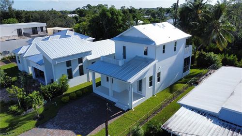 4005 Harvest Ct, NAPLES, FL, 34112-6239 | Card Image
