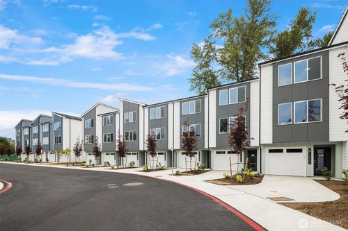 unit-d-1518 Hollow Dale Pl, Everett, WA, 98204-3918 | Card Image