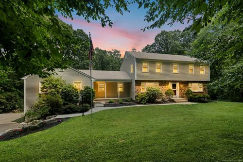 133 Scatacook Ln, Southbury, CT, 06488-1021 | Card Image