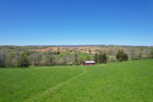 lowr-east-495 Lower East Valley Rd, Dunlap, TN, 37327-8927 | Card Image