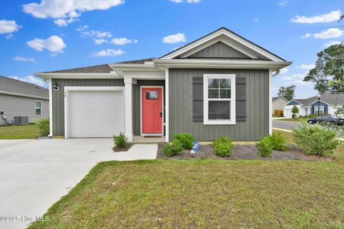 90 Eagle Creek Dr Ne, Bolivia, NC, 28422-5702 | Card Image