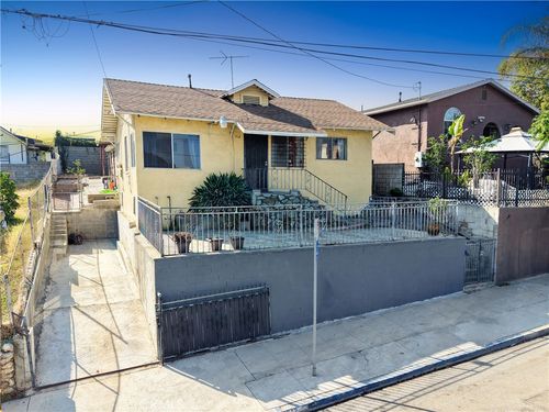712 Cornwell St, Los Angeles, CA, 90033-1919 | Card Image