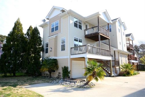 2216 E Berrie Cir, Virginia Beach, VA, 23455-1904 | Card Image