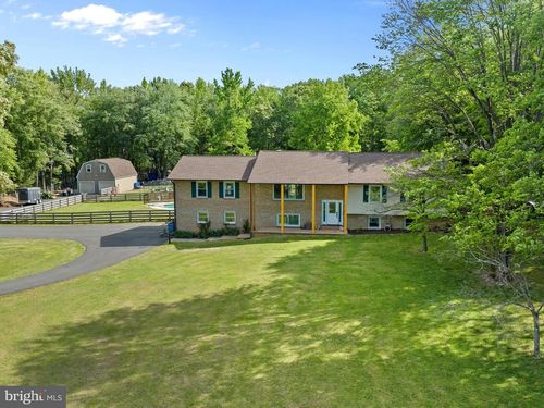 4300 Ringwood Rd, NOKESVILLE, VA, 20181-3551 | Card Image