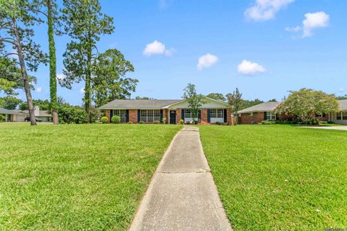 5823 Clematis Dr, Baton Rouge, LA, 70808-8802 | Card Image
