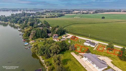 W10723 Blackhawk Trl, FOX LAKE, WI, 53933-9723 | Card Image