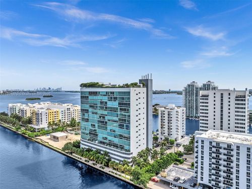 apt-1201-7934 West Dr, North Bay Village, FL, 33141-5593 | Card Image