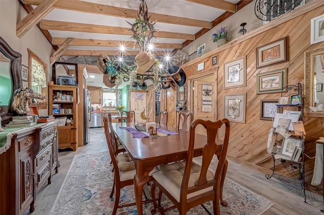 2080 Avenue J St, Home with 3 bedrooms, 2 bathrooms and null parking in Boling TX | Image 9