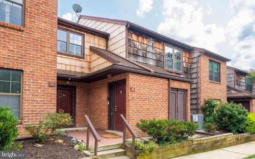133-36 Witherspoon Ct, CHESTERBROOK, PA, 19087-1201 | Card Image