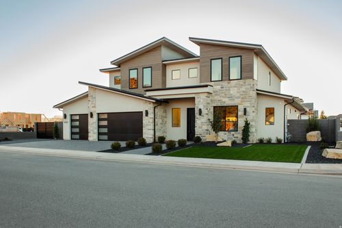 4658 S 380 E, Washington, UT, 84780-3817 | Card Image