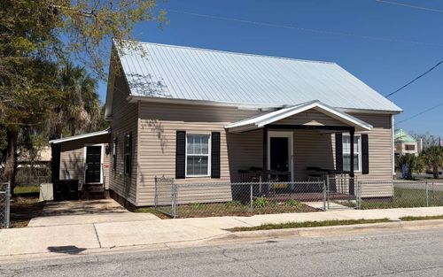 313 Nw Madison St, Lake City, FL, 32055-3945 | Card Image