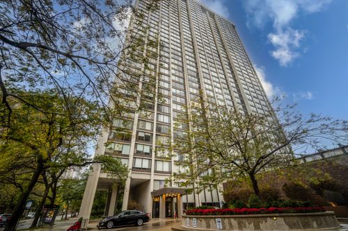 apt-2611-5455 N Sheridan Rd, Chicago, IL, 60640-1938 | Card Image