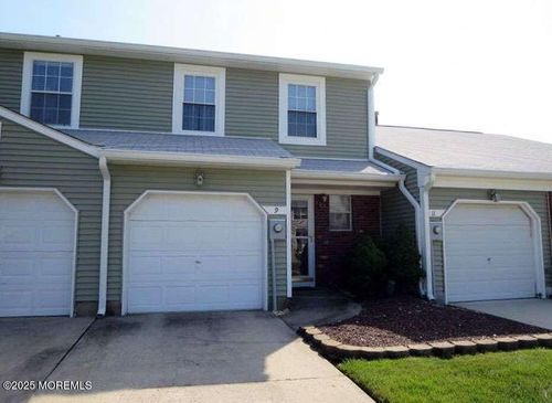 9 Birch Ln, Eatontown, NJ, 07724-3469 | Card Image