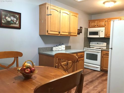 unit-d-405 Woodbridge Dr, Ridge, NY, 11961-1148 | Card Image