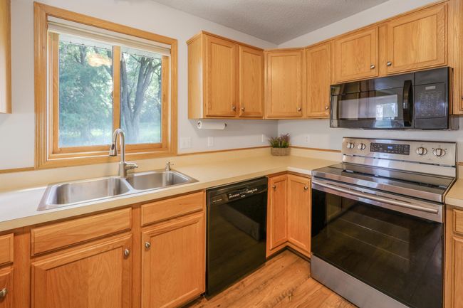 2772 128 Th Ave Nw, House other with 2 bedrooms, 2 bathrooms and null parking in Coon Rapids MN | Image 7