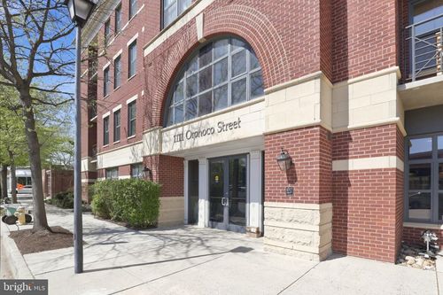 225-1111 Oronoco St, ALEXANDRIA, VA, 22314-2275 | Card Image