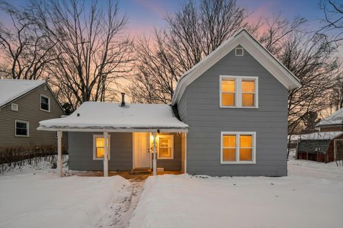 1238 Broadway, Benton Harbor, MI, 49022-5511 | Card Image