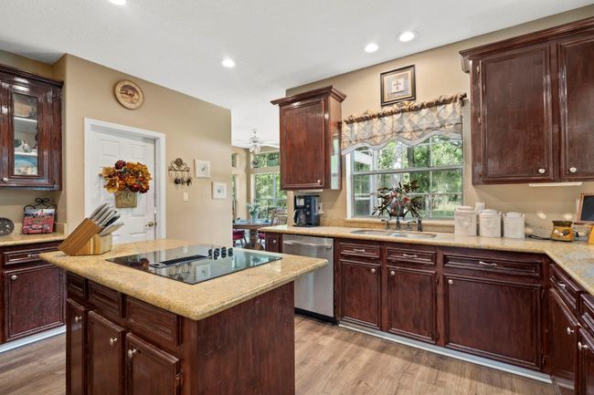 13502 E Brazos Bend Dr, House other with 5 bedrooms, 4 bathrooms and 2 parking in Needville TX | Image 17
