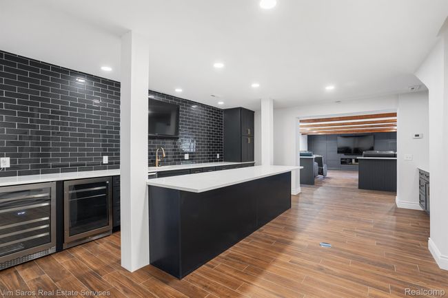 15701 Windmill Pointe Dr, House other with 6 bedrooms, 7 bathrooms and null parking in Grosse Pointe Park MI | Image 42
