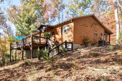 61 Quail Woods Dr, Murphy, NC, 28906-3068 | Card Image