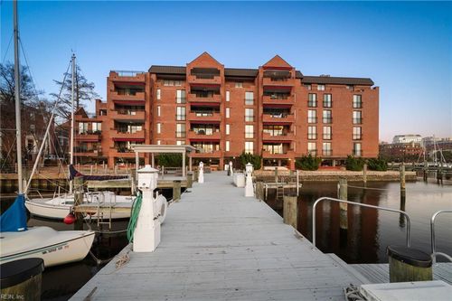 apt-305-421 W Bute St, Norfolk, VA, 23510-1146 | Card Image