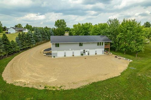 W6579 Karric Ln, Monroe, WI, 53566-9108 | Card Image