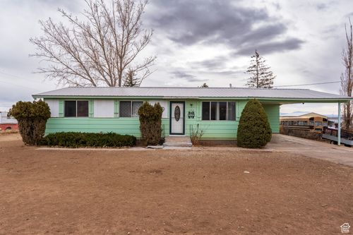 122 E Markle, La Sal, UT, 84530 | Card Image