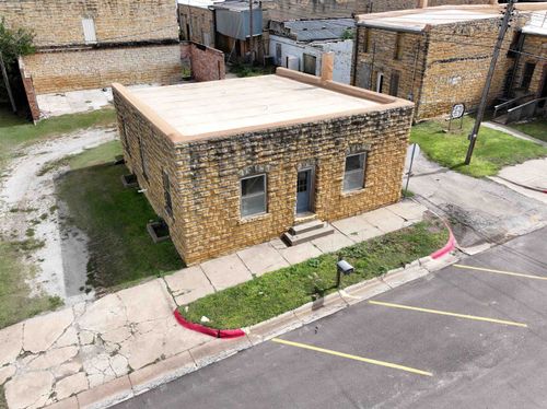 123 N 4th St, Lincoln, KS, 67455-2041 | Card Image