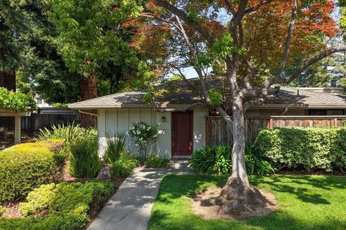 1213 Caspian Sea Dr, San Jose, CA, 95126-4207 | Card Image