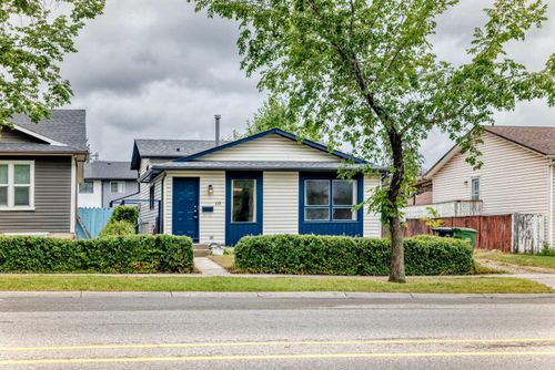19 Falshire Dr Ne, Calgary, AB, T3J1P7 | Card Image