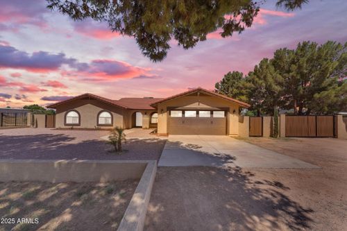 7641 N 175th Ave, Waddell, AZ, 85355-9842 | Card Image